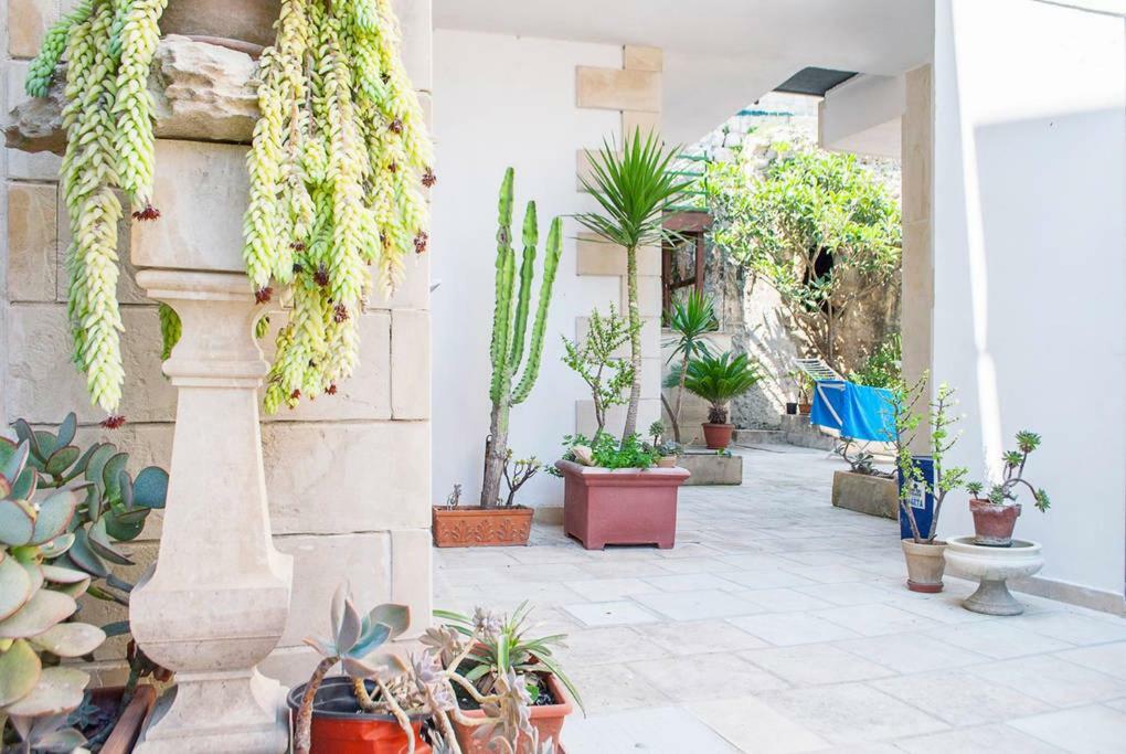Residence Atenaion Otranto Exteriör bild